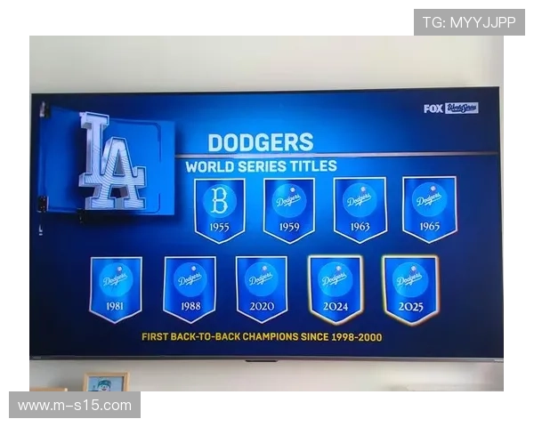 洛杉矶道奇队世界大赛抢七战逆转蓝鸟,成功卫冕创世纪连冠 洛杉矶道奇队世界大赛抢七战逆转蓝鸟,成功卫冕创世纪连冠