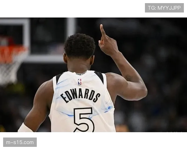 从米德尔斯堡到莫利纽克斯，爱德华兹的狼队执教新征程